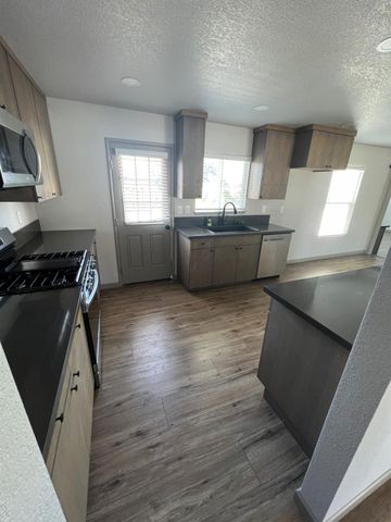 3333 Fresno Ave, Denair, CA 95316