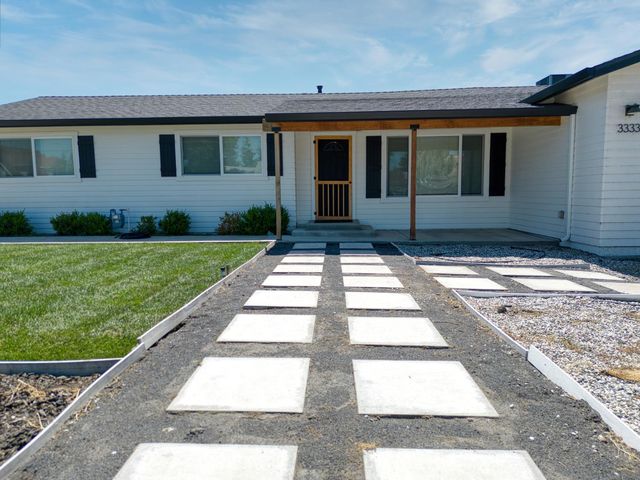 3333 Fresno Ave, Denair, CA 95316