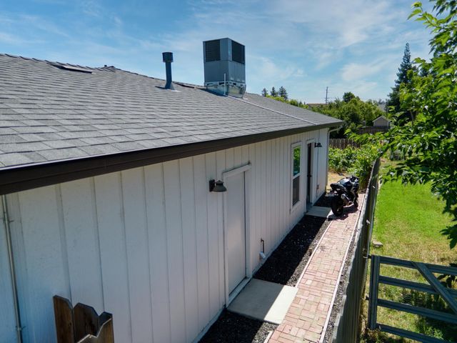 3333 Fresno Ave, Denair, CA 95316