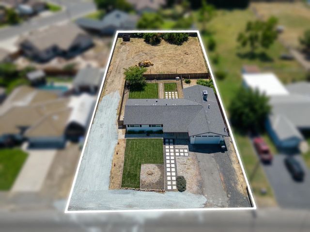 3333 Fresno Ave, Denair, CA 95316