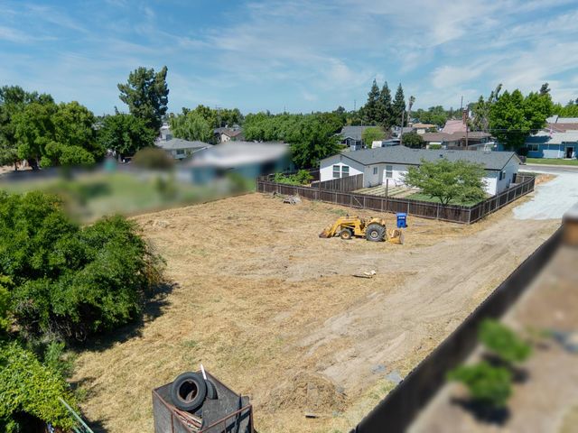 3333 Fresno Ave, Denair, CA 95316