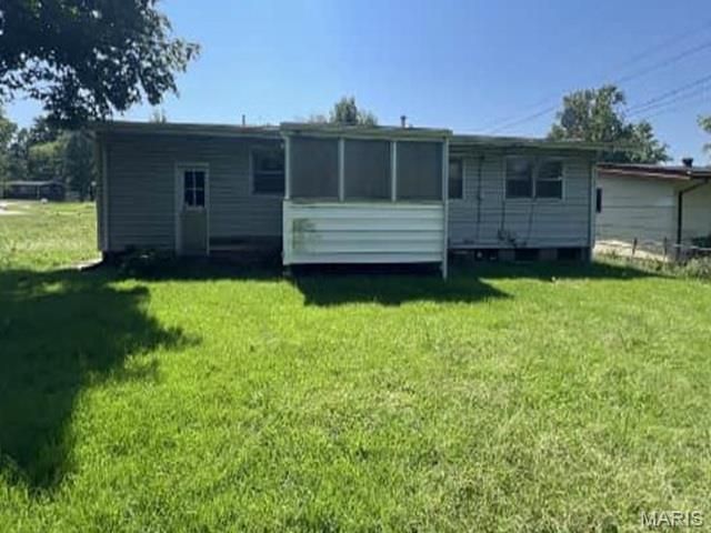 3017 Glade Avenue, St Louis, MO 63136