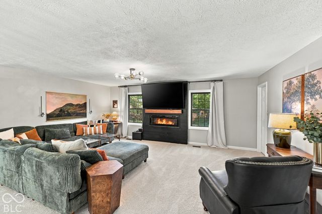 599 Mill Farm Road, Noblesville, IN 46062