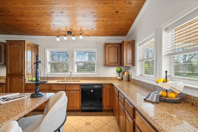 8703 ROSEMARK RD, Millington, TN 38053