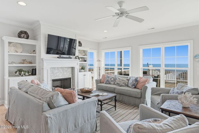 595 Ocean Boulevard W, Supply, NC 28462