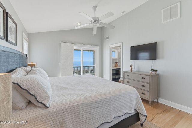 595 Ocean Boulevard W, Supply, NC 28462