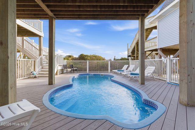 595 Ocean Boulevard W, Supply, NC 28462