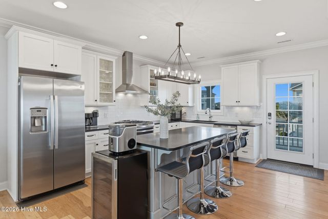 595 Ocean Boulevard W, Supply, NC 28462