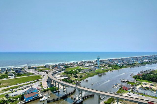 595 Ocean Boulevard W, Supply, NC 28462