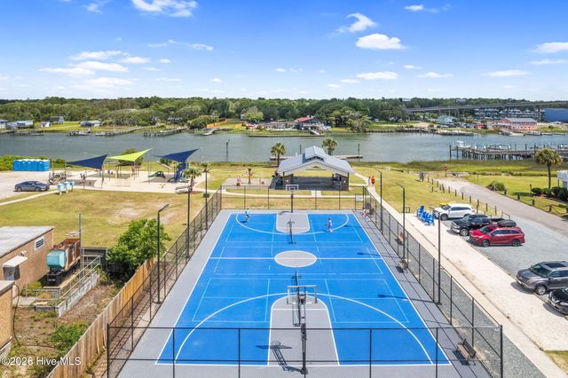 595 Ocean Boulevard W, Supply, NC 28462