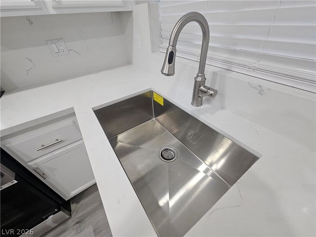 5155 West Tropicana Avenue 1098, Las Vegas, NV 89103