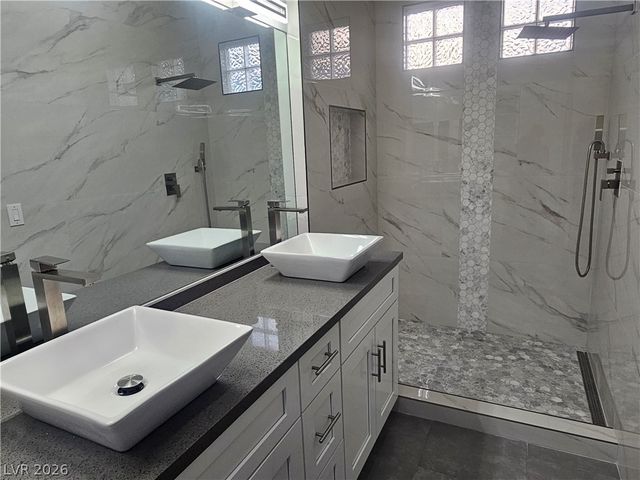 5155 West Tropicana Avenue 1098, Las Vegas, NV 89103