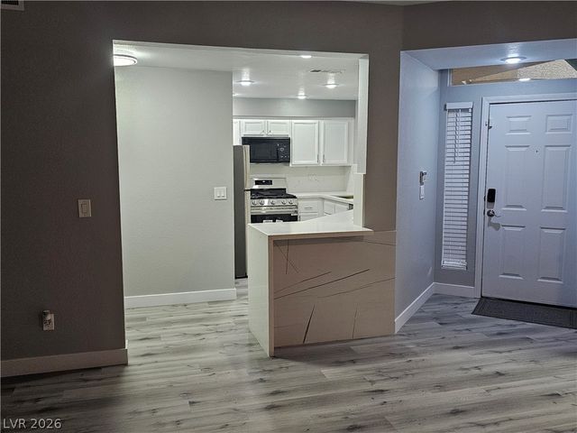 5155 West Tropicana Avenue 1098, Las Vegas, NV 89103