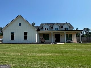 127 Parham Road NW, Milledgeville, GA 31061