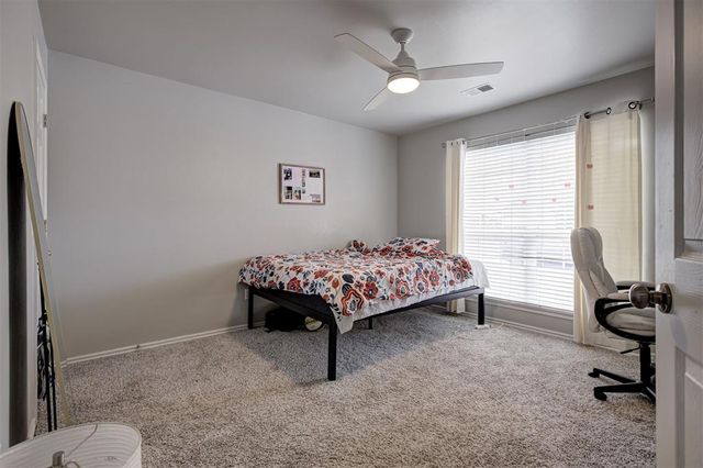 1925 NW 174th Street, Edmond, OK 73012
