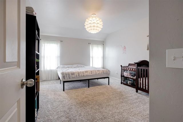 1925 NW 174th Street, Edmond, OK 73012