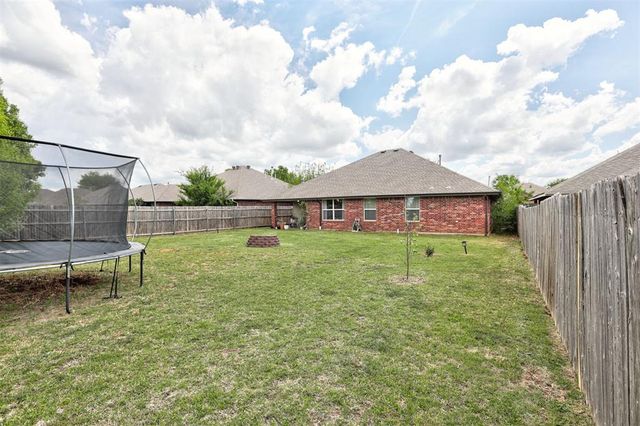 1925 NW 174th Street, Edmond, OK 73012