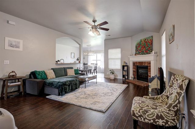 1925 NW 174th Street, Edmond, OK 73012