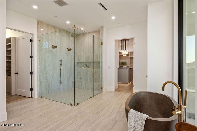 6037 N 21ST Place, Phoenix, AZ 85016