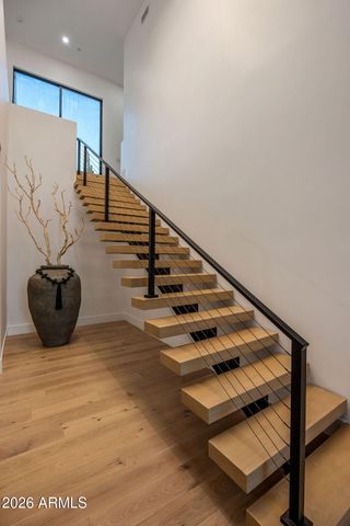 6037 N 21ST Place, Phoenix, AZ 85016