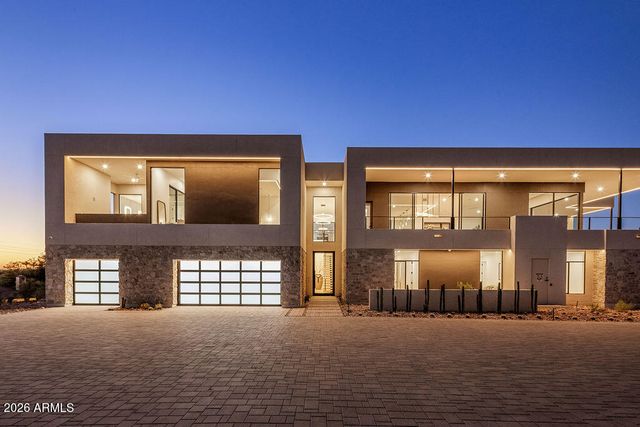 6037 N 21ST Place, Phoenix, AZ 85016