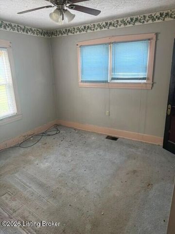 3617 Del Park Terrace, Louisville, KY 40211