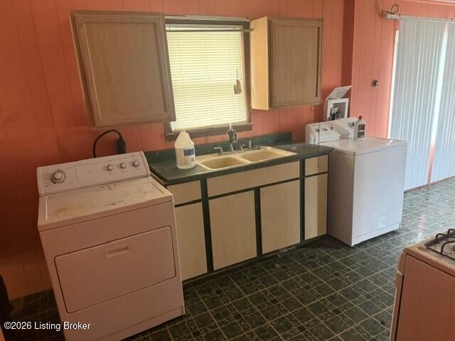 3617 Del Park Terrace, Louisville, KY 40211