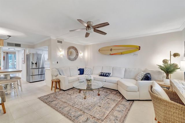 1700 S Ocean Boulevard 4, Delray Beach, FL 33483