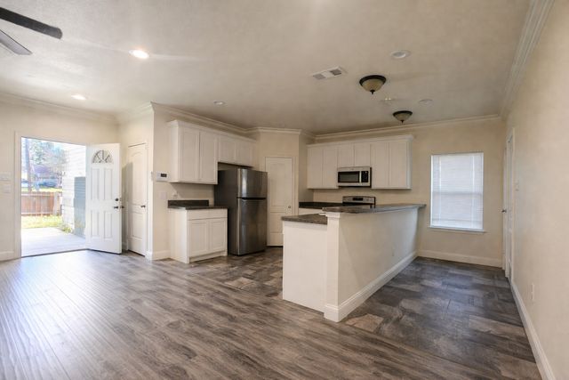 2550 Eugene Street, Dallas, TX 75215