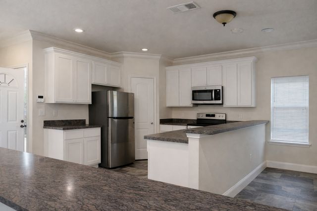 2550 Eugene Street, Dallas, TX 75215