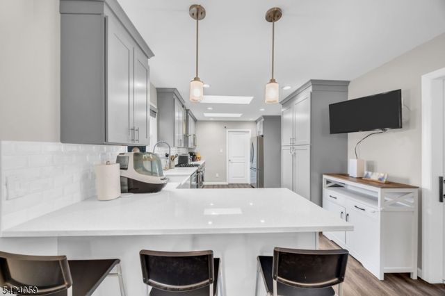 66 Johnson Rd, Franklin Twp., NJ 08873