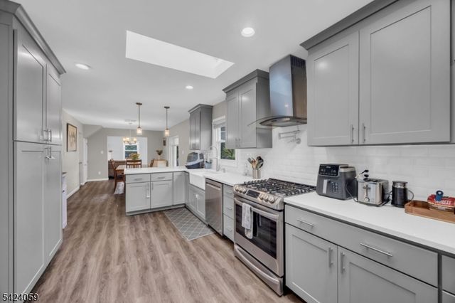 66 Johnson Rd, Franklin Twp., NJ 08873