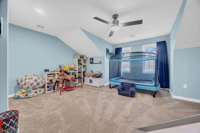 66 Johnson Rd, Franklin Twp., NJ 08873