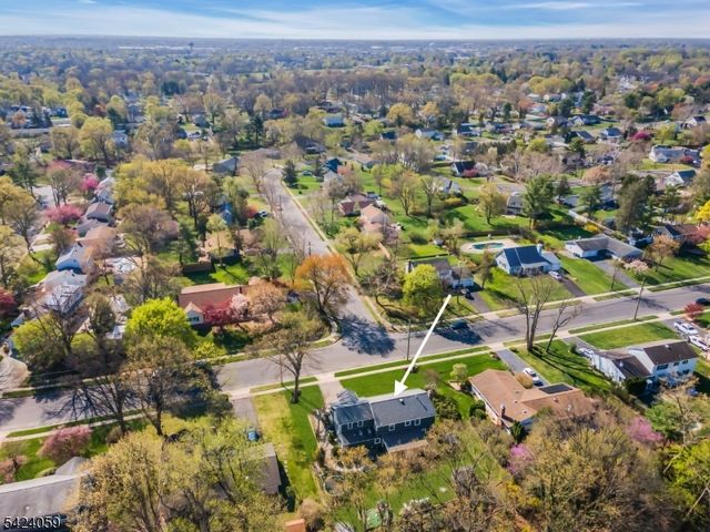 66 Johnson Rd, Franklin Twp., NJ 08873