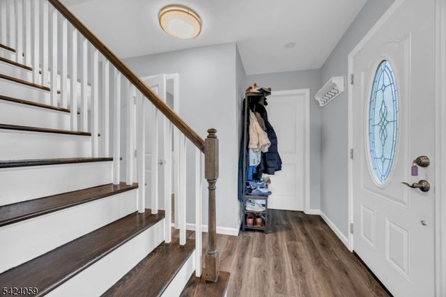 66 Johnson Rd, Franklin Twp., NJ 08873