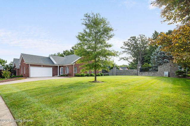 6533 Villa Spring Dr, Louisville, KY 40291