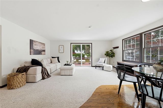 404 Darwin Drive, Amherst, NY 14226