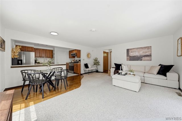 404 Darwin Drive, Amherst, NY 14226