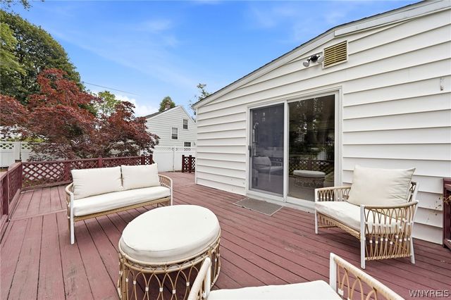 404 Darwin Drive, Amherst, NY 14226