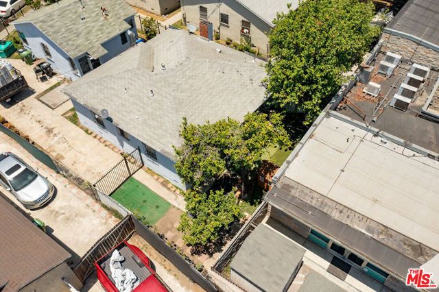 11012 Willowbrook Avenue, Los Angeles, CA 90059