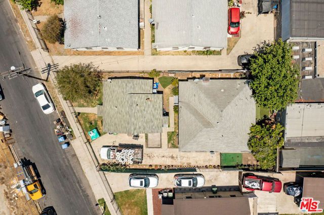 11012 Willowbrook Avenue, Los Angeles, CA 90059