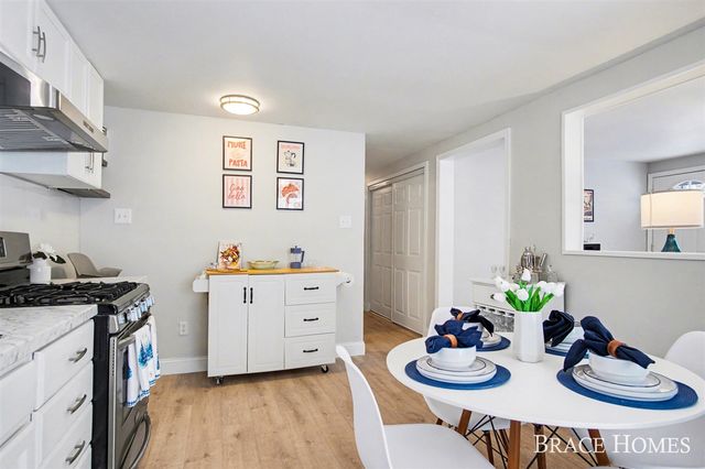 1935 Ball Avenue, Grand Rapids, MI 49505