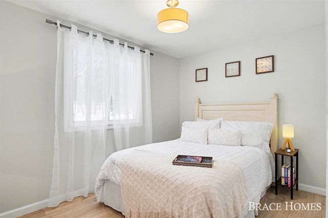 1935 Ball Avenue, Grand Rapids, MI 49505