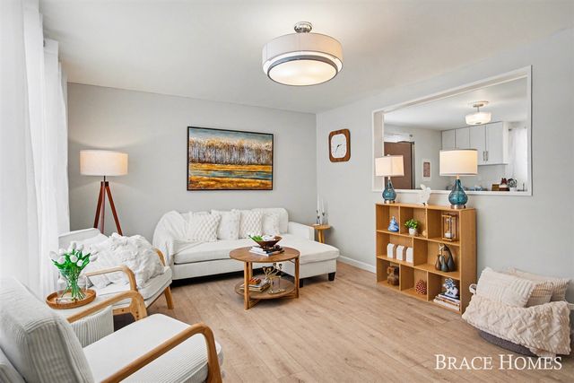 1935 Ball Avenue, Grand Rapids, MI 49505