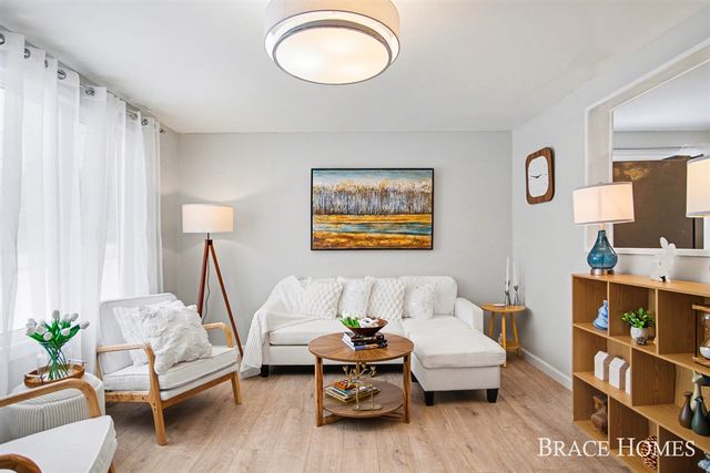 1935 Ball Avenue, Grand Rapids, MI 49505