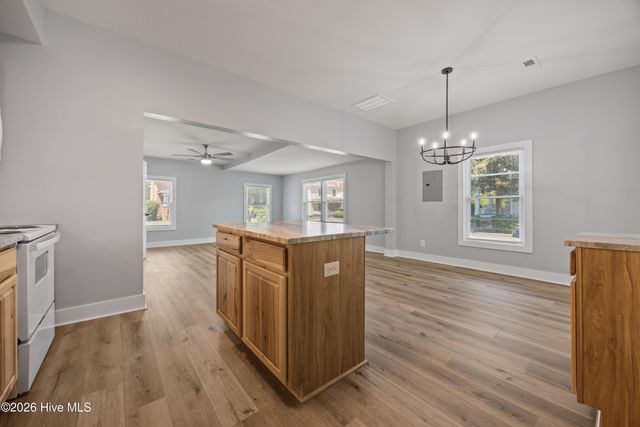 723 N Market Street, Washington, NC 27889