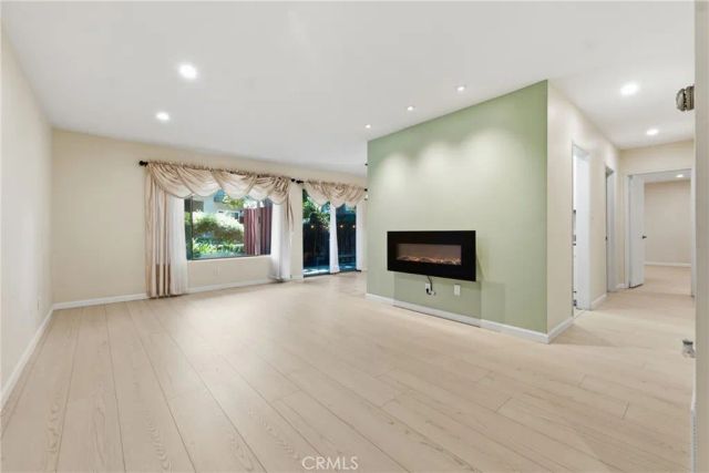 965 S Idaho Street 1, La Habra, CA 90631