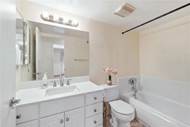 965 S Idaho Street 1, La Habra, CA 90631