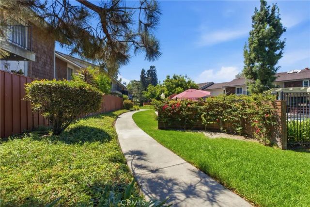 965 S Idaho Street 1, La Habra, CA 90631