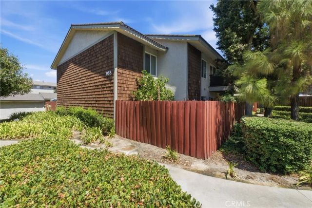 965 S Idaho Street 1, La Habra, CA 90631